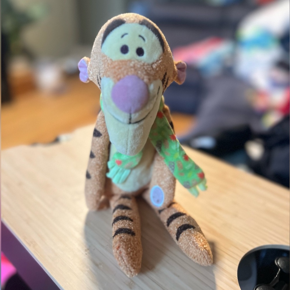 Disney Tigger 12” plush toy